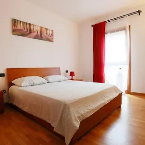 Appartamento 10, Quercegrossa