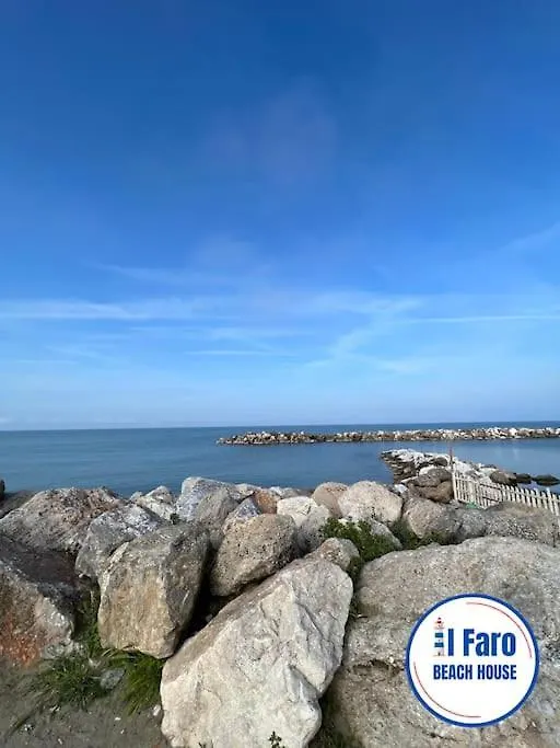 Il Faro Beach House Marina Di Pisa Appartement