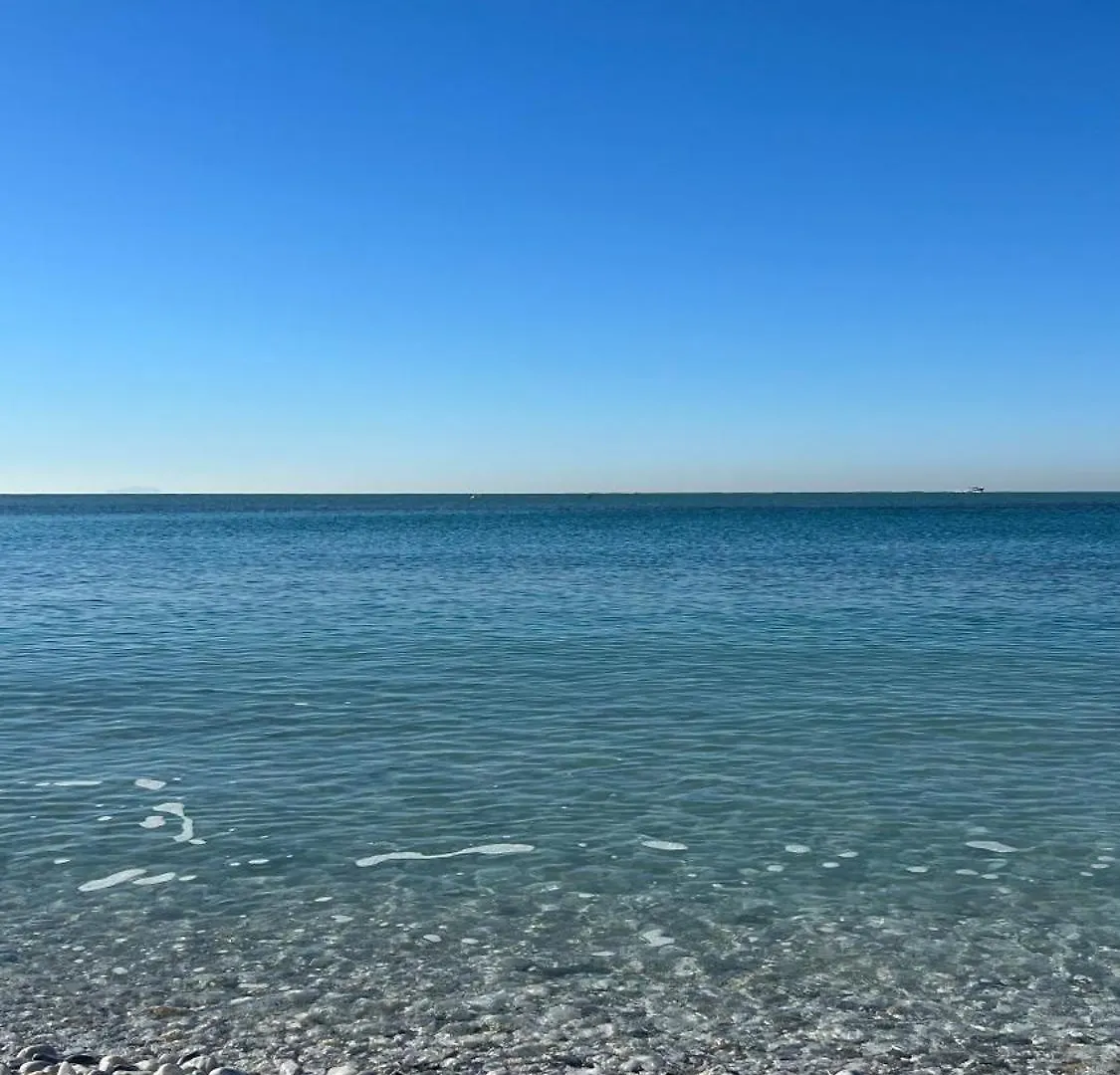 Il Faro Beach House Marina Di Pisa
